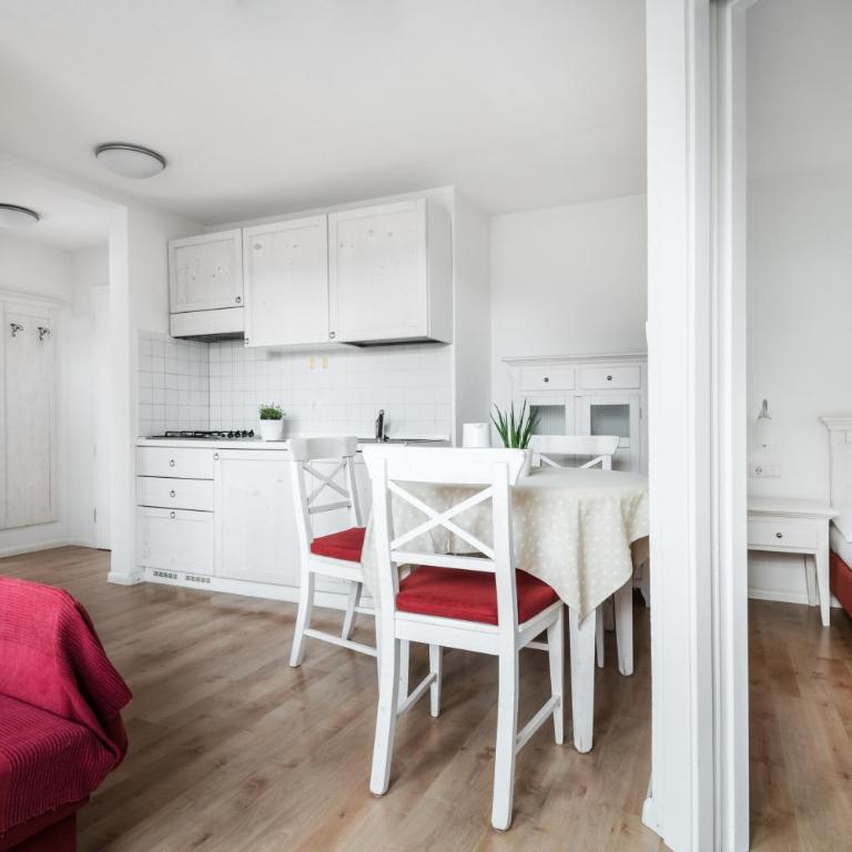 Apartments Mühlegg - Two-Bedroom Apartment with Balcony - 1