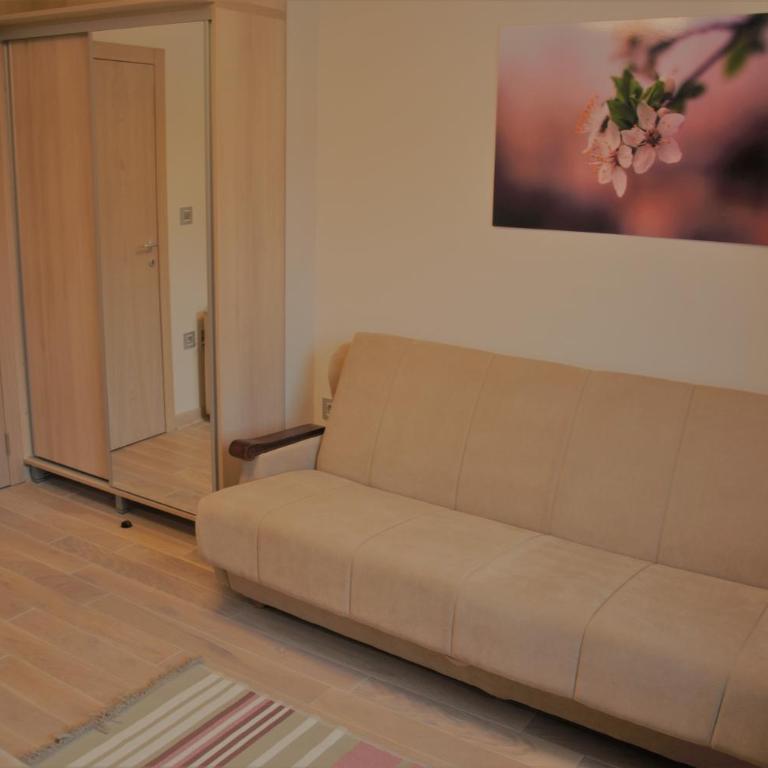 Spacious 2-bedroom apartment with luxury feel - Apartman sa 2 Spavaće Sobe - 26