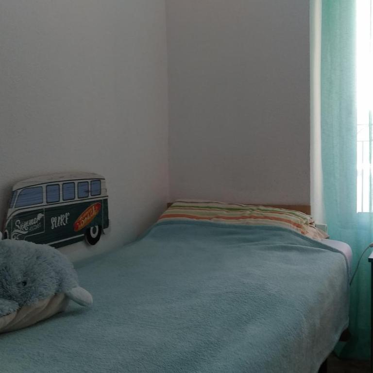 Casa de Maria - Three-Bedroom Apartment with Balcony - 27