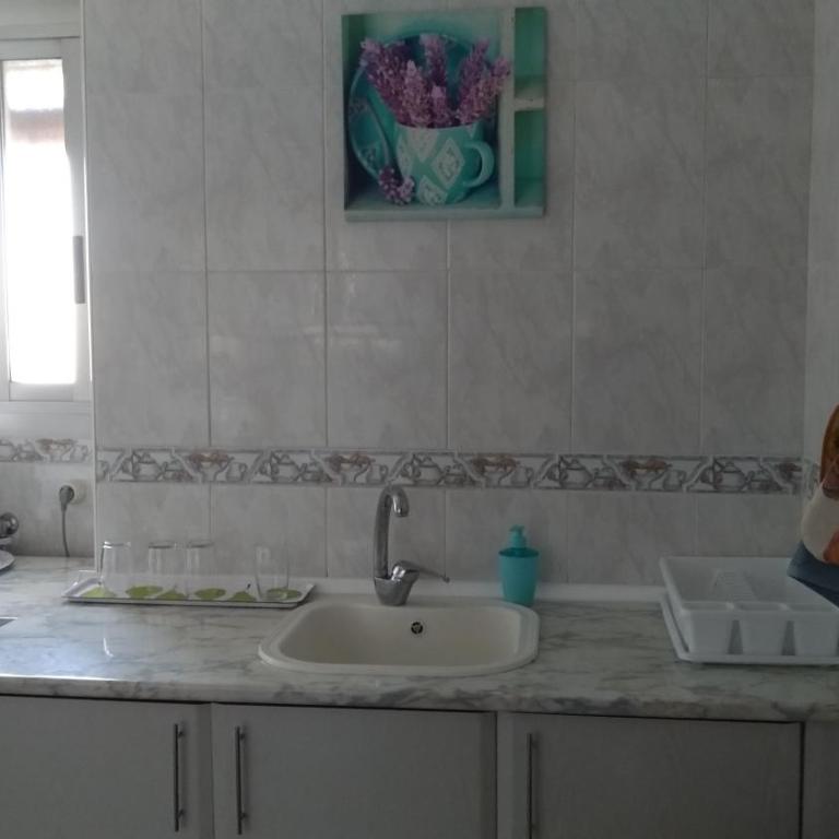 Casa de Maria - Three-Bedroom Apartment with Balcony - 25