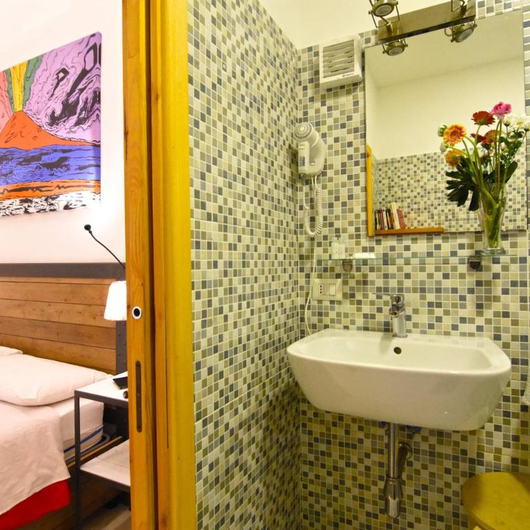 B&B Ninarella Napoli - Deluxe Double Room - 16