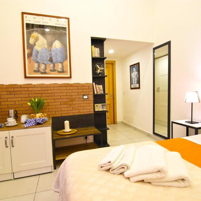 B&B Ninarella Napoli - Deluxe Double Room - 10