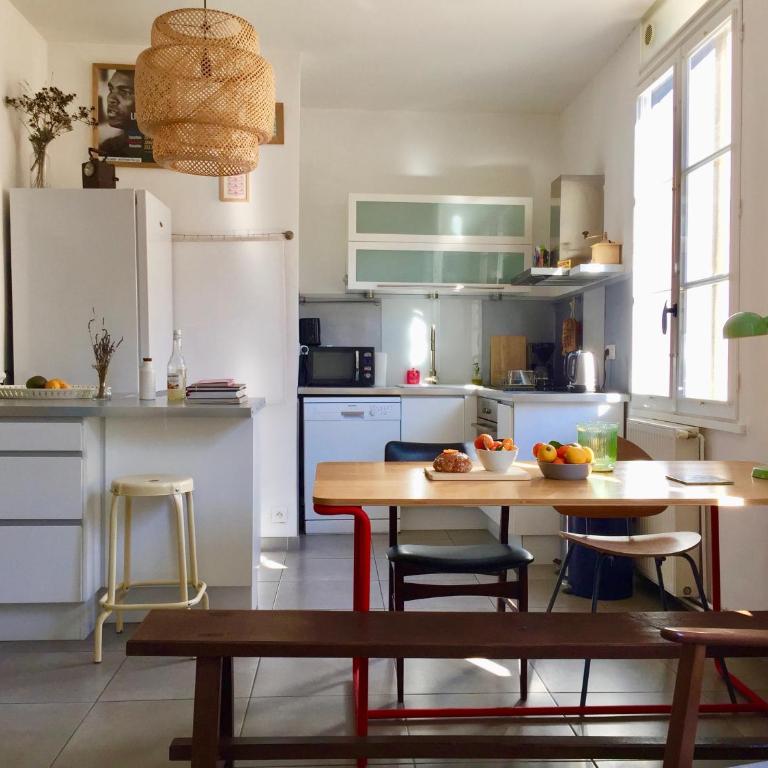 Maison avec terrasse à Arles, Provence - Three-Bedroom House - 7