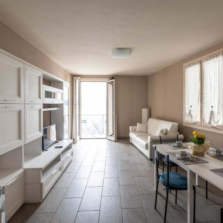 Casa Mari Fronte Lago - Appartamento con 1 Camera da Letto - 2