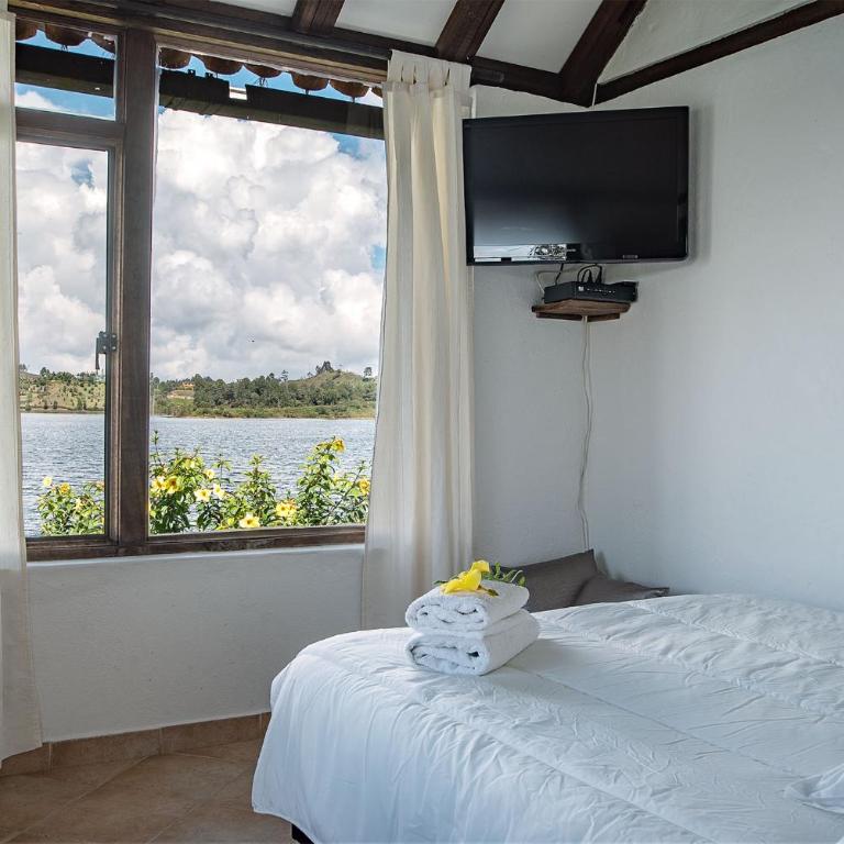 El Trebol - Apartment with Lake View - 34