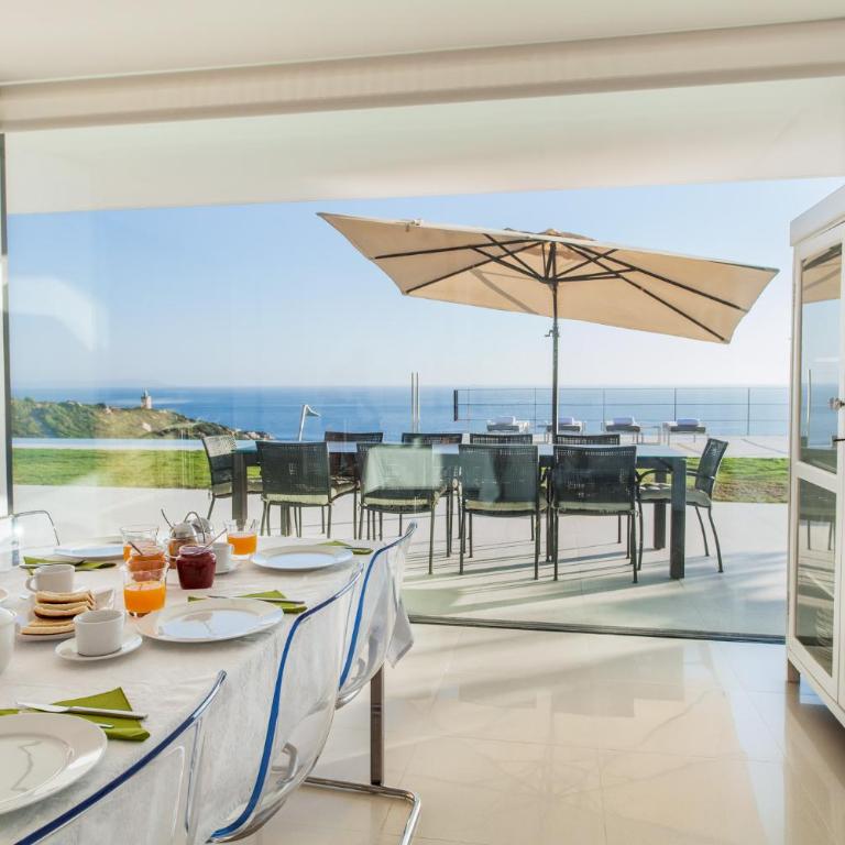 Villa Alkaram de lujo con vistas panorámicas al mar - Deluxe Villa - 17