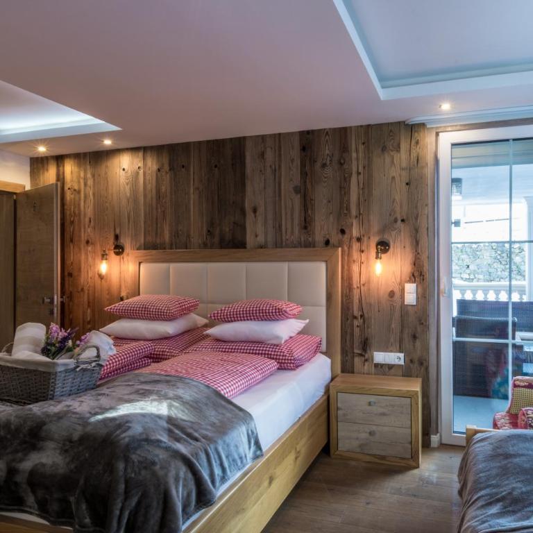 Villa Ambach - Deluxe Doppelzimmer mit Zustellbett - 3