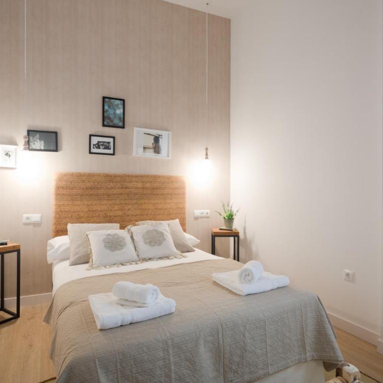 Casas del Albaicín - Two-Bedroom Apartment - 4