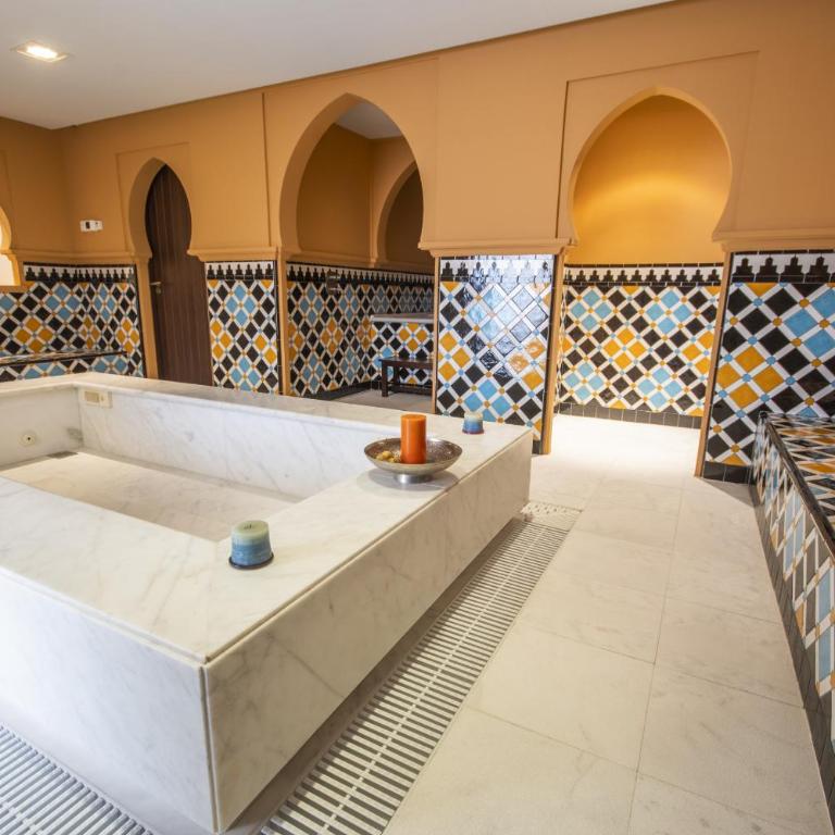Cubo's Casa Manzanares Bijou - Four-Bedroom House - 38