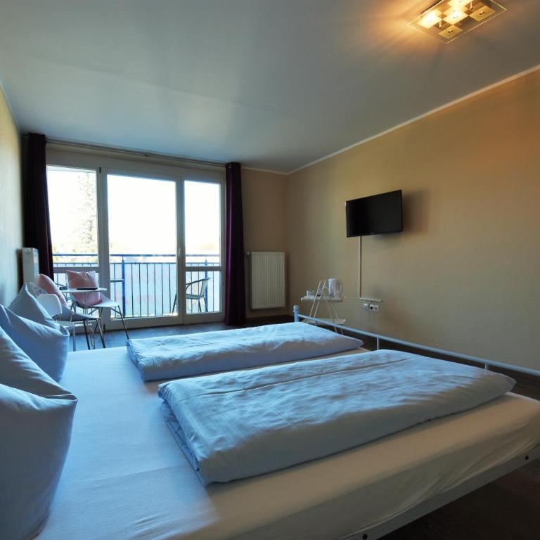 Motel Füssen im Allgäu - Doppelzimmer mit Balkon - 4