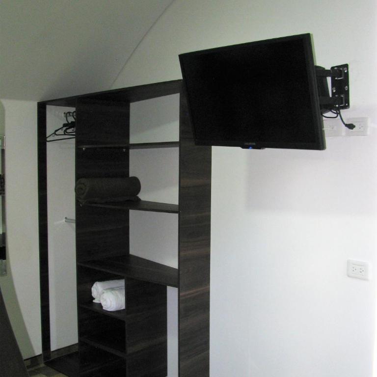 Los Vagones de William - Family Room with Garden View - 6