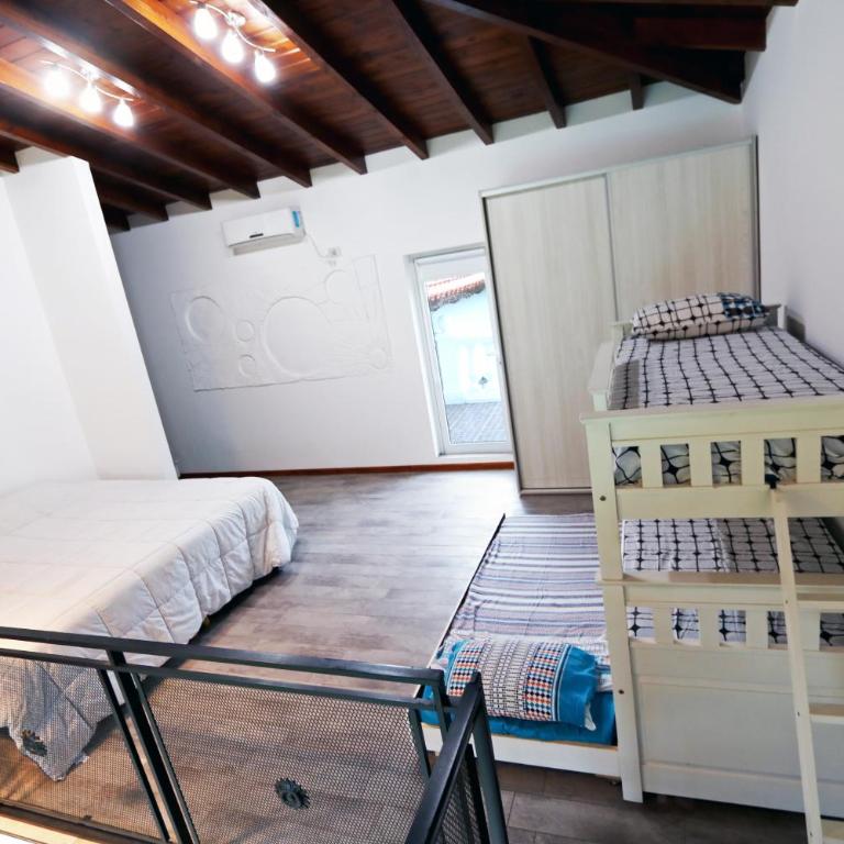 Hermosa Casa con Pileta Roldán Funes Rosario - Casa - 8