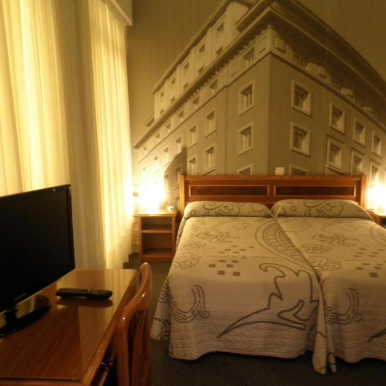 Hotel Photo Zabalburu - Twin Room - 2