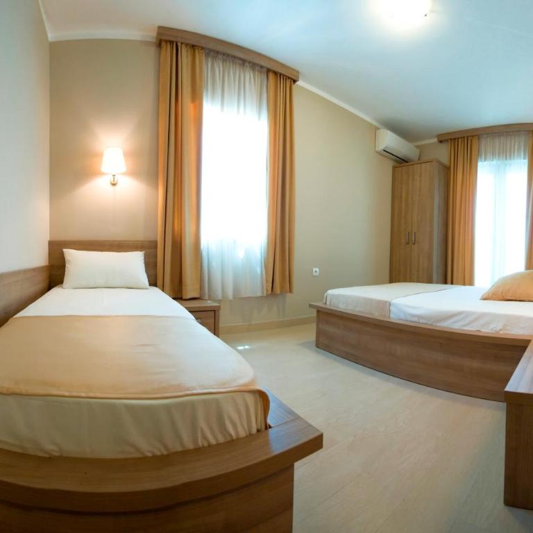Vila V Lux Apartments - One-Bedroom Apartment with Partial Sea View - 6