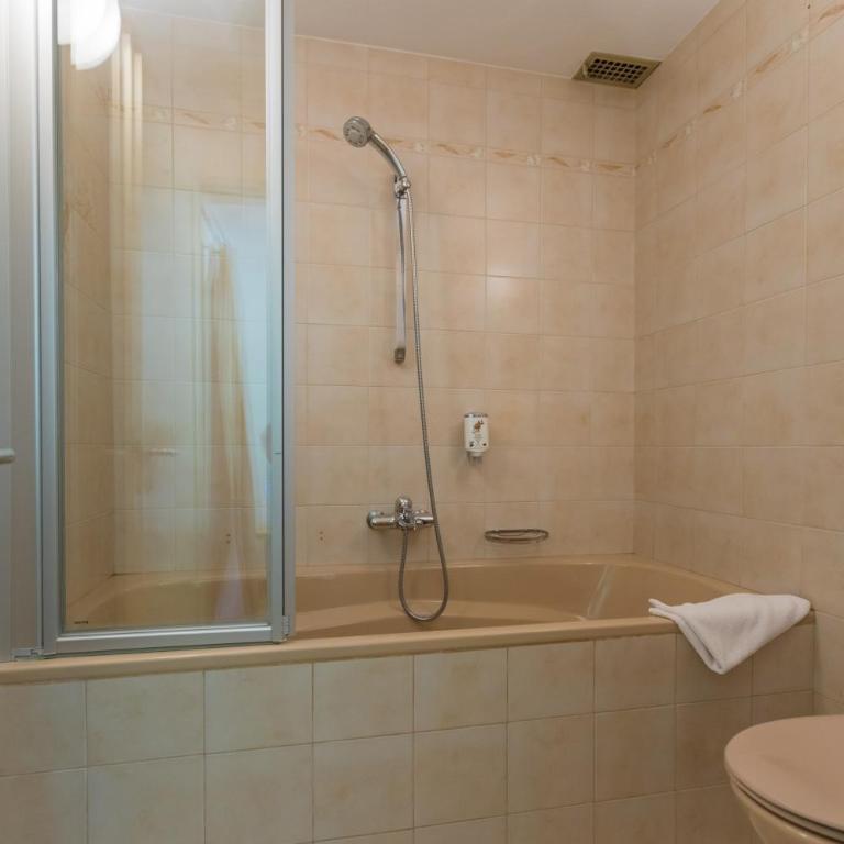 Hotel Klarer - Doppelzimmer Grand - 9