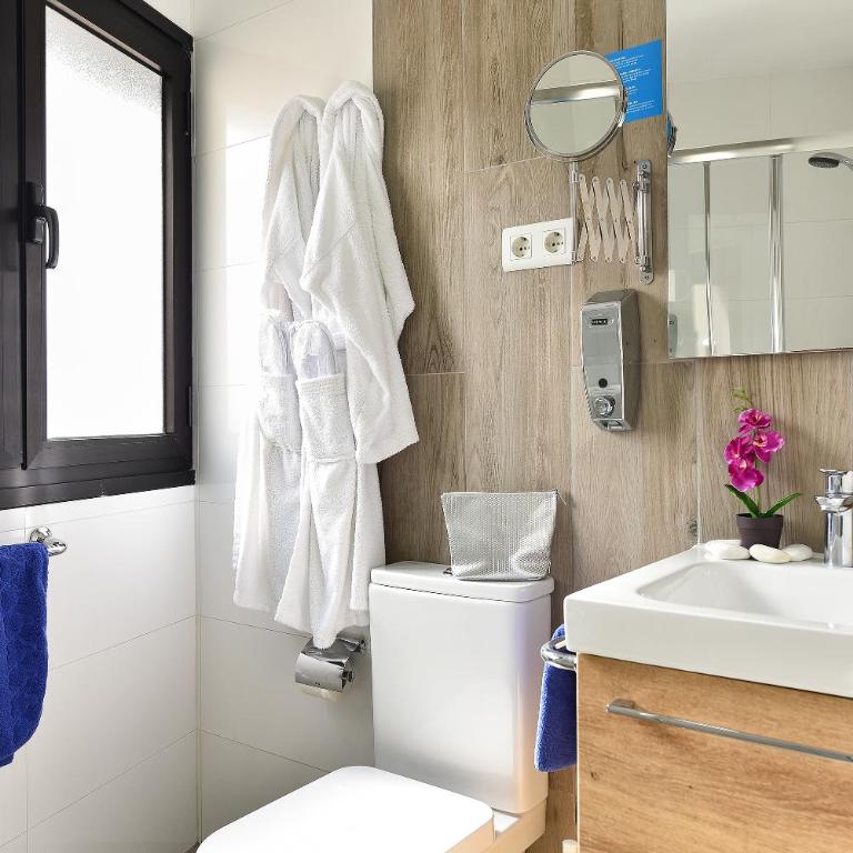 Hotel Apartamento Bajamar - Estudio - 6