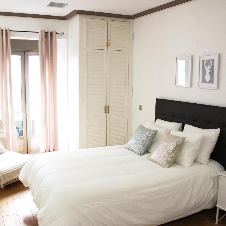 CHUECA Apartamentos Noxi - Estudio con balcón para 3 - 1