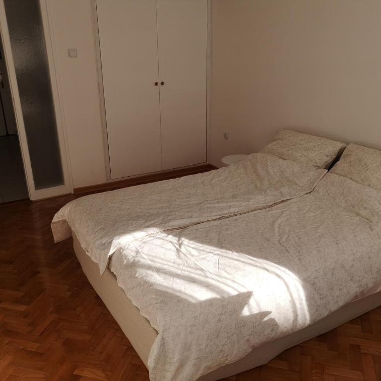 Belgrade Base - Apartman sa Terasom - 4