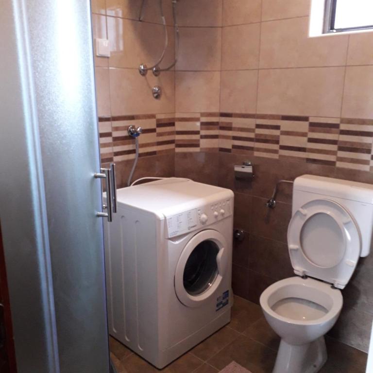 Beluga - Three-Bedroom Apartment - 3