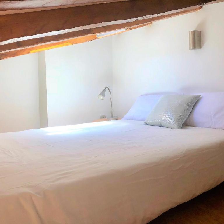 CHUECA Apartamentos Noxi - Dúplex para 6 - 6