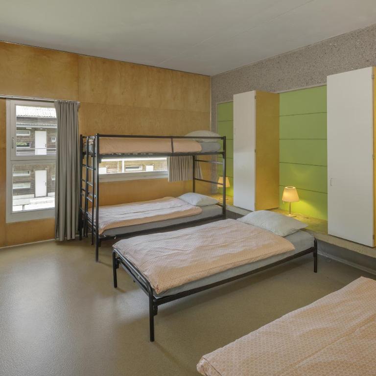Lausanne Youth Hostel Jeunotel - Einzelbett im Vierbettzimmer - 2