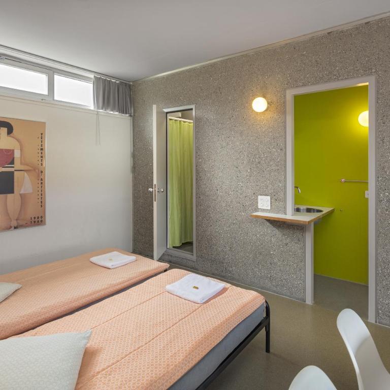 Lausanne Youth Hostel Jeunotel - Einzelzimmer mit Dusche - 3