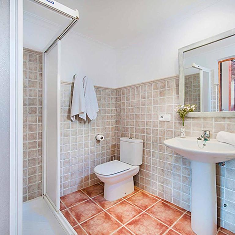 Villa Provenza - Three-Bedroom Villa - 14