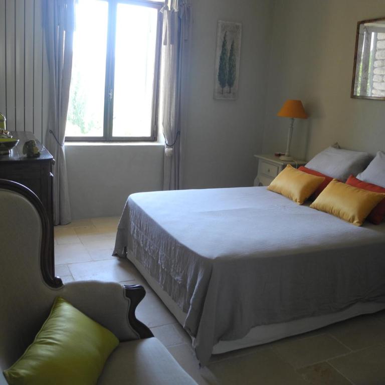 OUSTAU DE PIERA - Habitación Doble Deluxe con ducha - 6