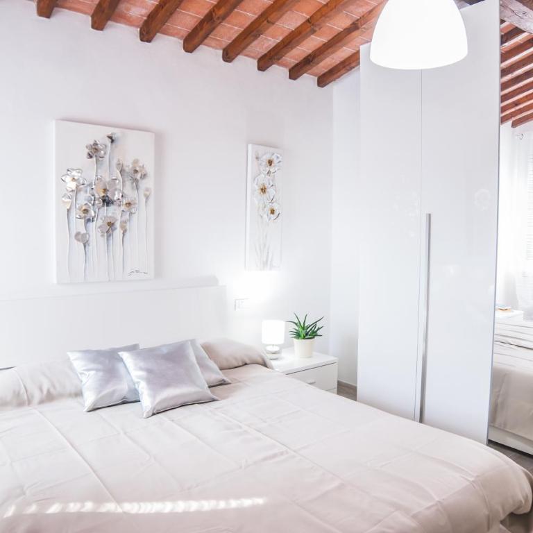 Cascine Home Holidays - Appartamento Standard - 1