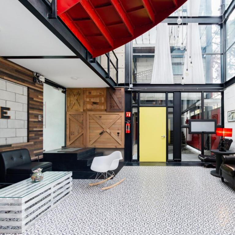 Cozy Loft with Balcony - Apartamento - 2 niveles - 35