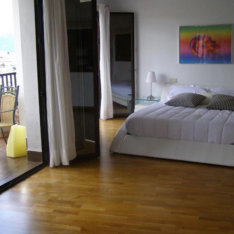 Vistas de Ronda - Suite con bañera de hidromasaje y cama grande - 5