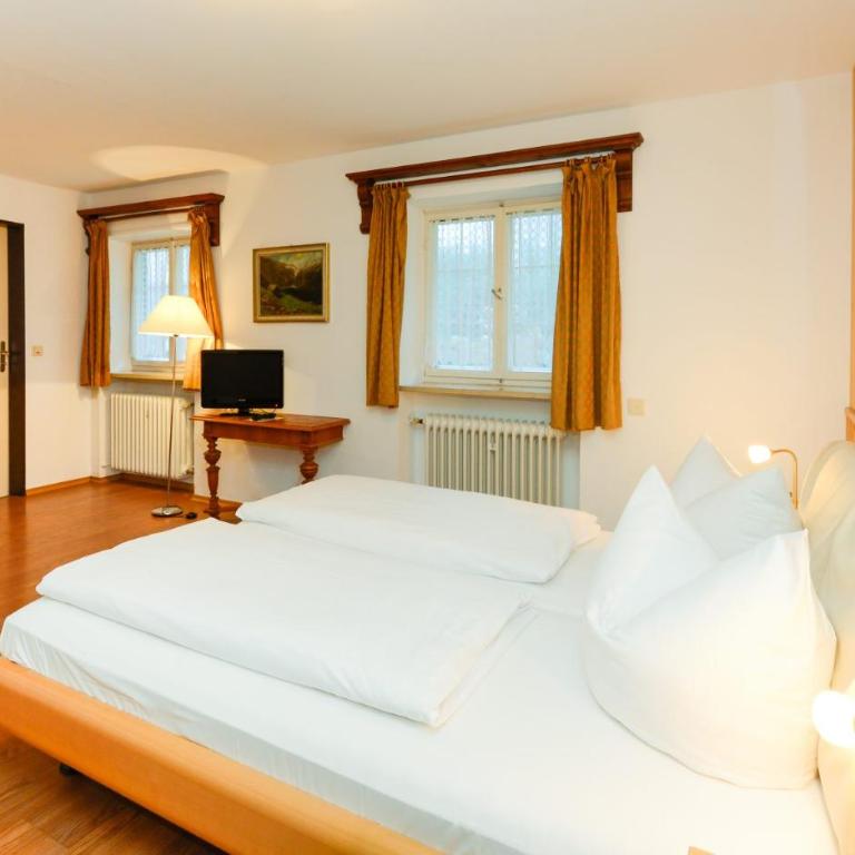 Stoll's Hotel Alpina - Kleines Doppelzimmer mit Balkon - 3