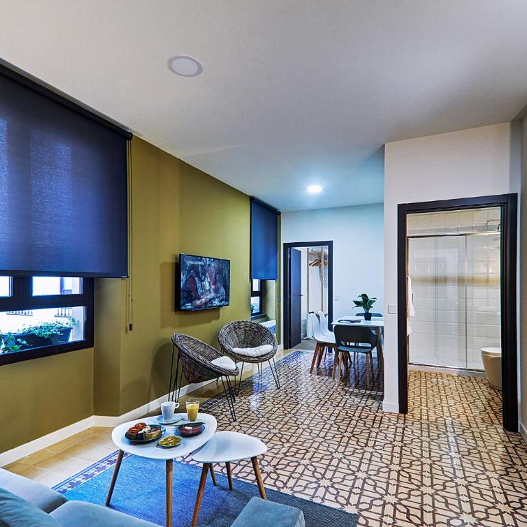 Apartamentos AL-QAZERES LUXURY La Concepción - Junior Apartment - 1