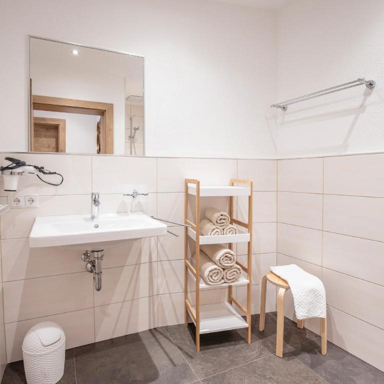Apart Auszeit - Apartment mit 2 Schlafzimmern - 13