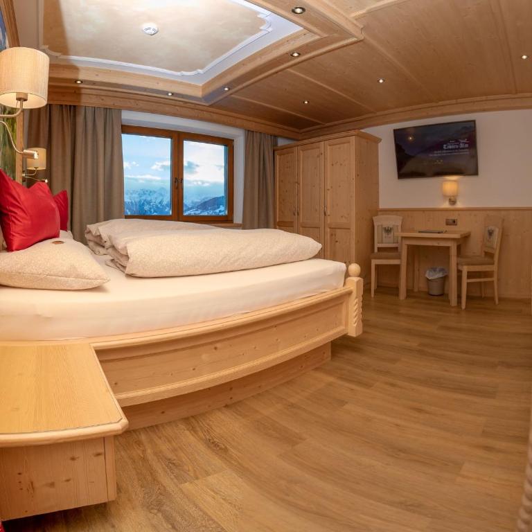Gasthof Tannen - Alm - Doppelzimmer mit Balkon - 4