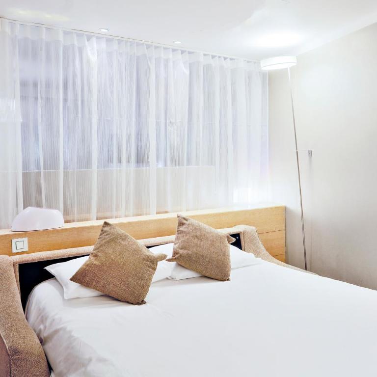 Mercure Paris Vaugirard Porte De Versailles - Suite Lit King-Size avec Canapé-Lit - 8