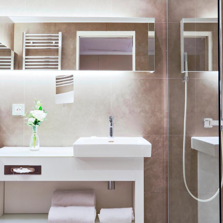 Mercure Paris Vaugirard Porte De Versailles - Chambre Double Privilège - 6