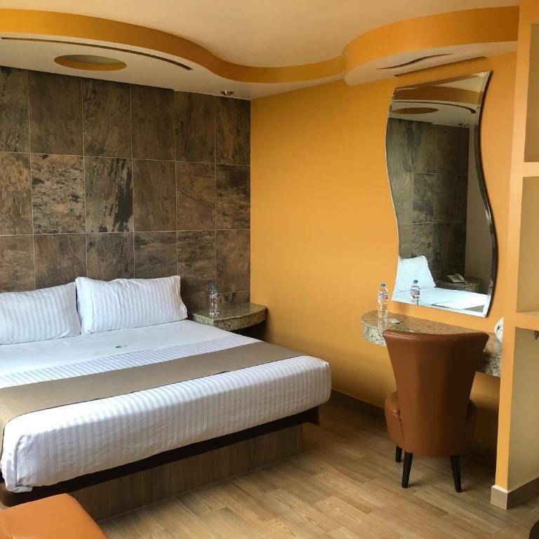 Hotel Jard Inn Adult Only - Habitación Triple - 2