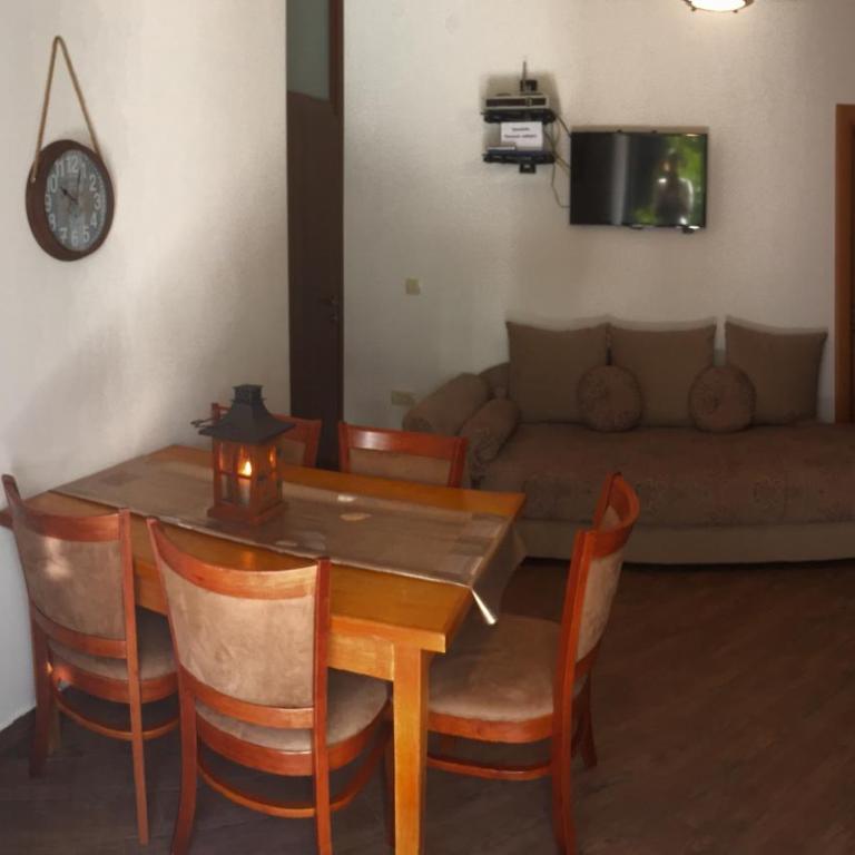 Apartment Radimiri - Two-Bedroom Apartment - 13