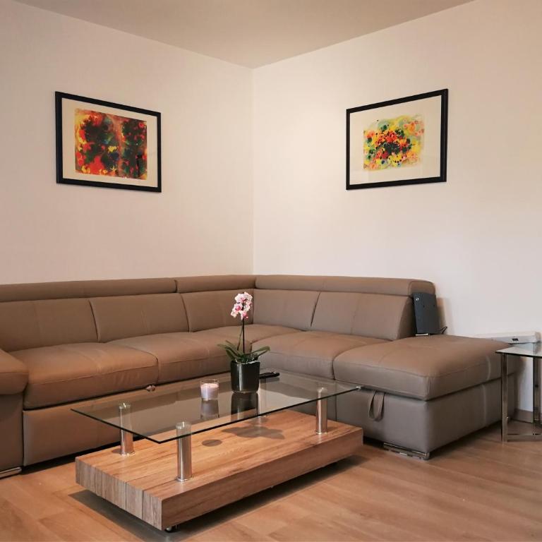 Central-Apt at Lake, CityCenter 5min, Fair 18min!!! - Apartamento con terraza - 6