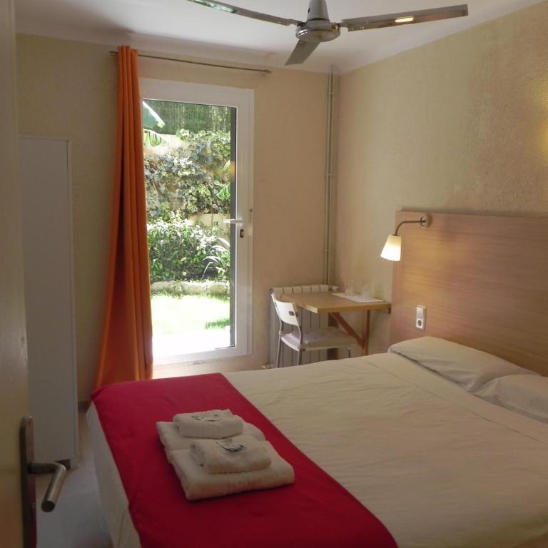 Hostal Bonany - Habitación Doble con balcón - 1 o 2 camas - 29