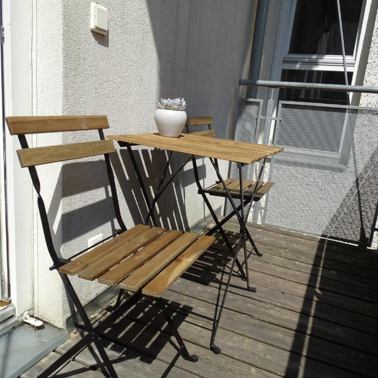 City by BestChoice - FREE Parking - Self Check-in - Apartment - 6