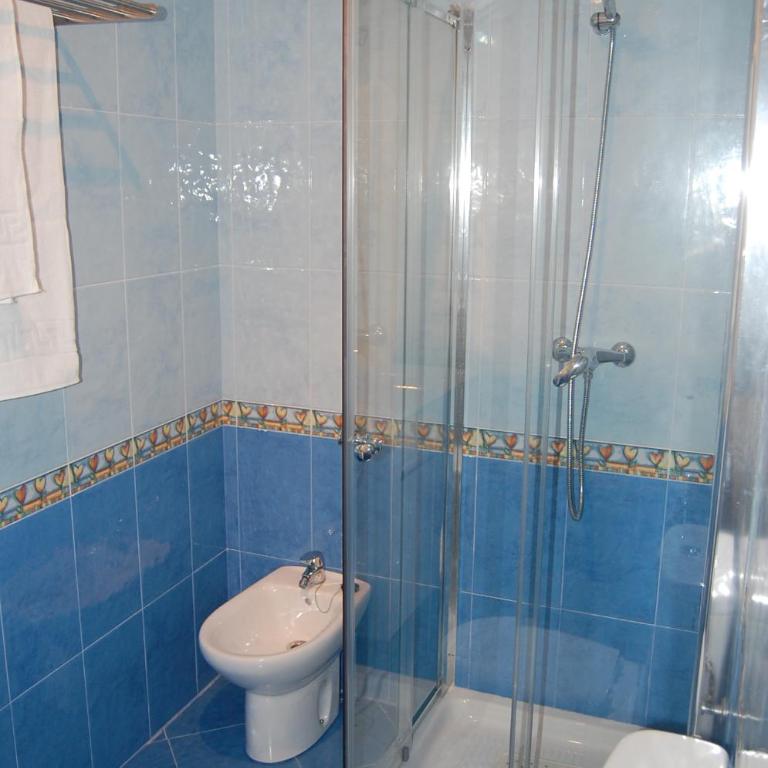 Apartamentos y Áticos Zahara - Two-Bedroom Apartment - 7