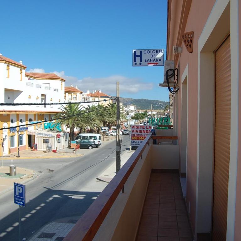 Apartamentos y Áticos Zahara - Two-Bedroom Apartment - 6