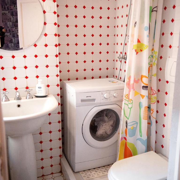 53 Via Faenza - Appartamento con 2 Camere da Letto - 22