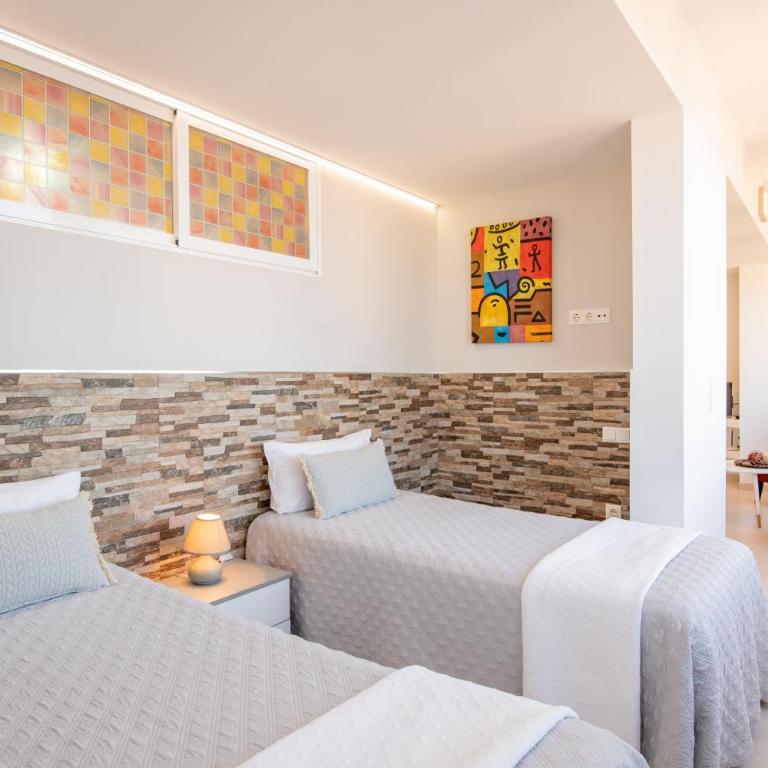 Alicante Skylights Apartments - Two Bedroom Apartment (15th floor with City View) - 14