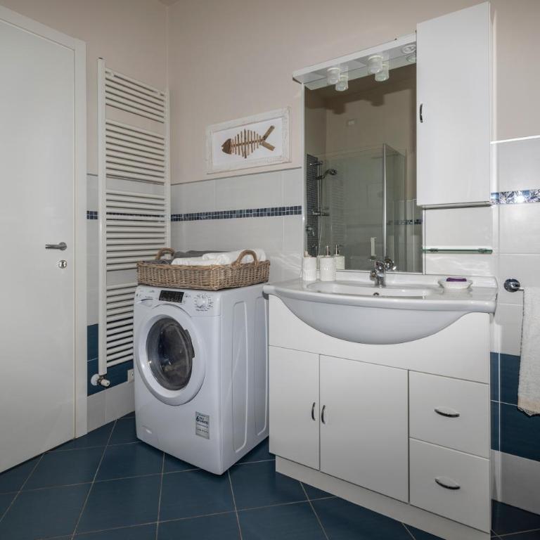 Casa Mari Fronte Lago - Appartamento con 1 Camera da Letto - 11