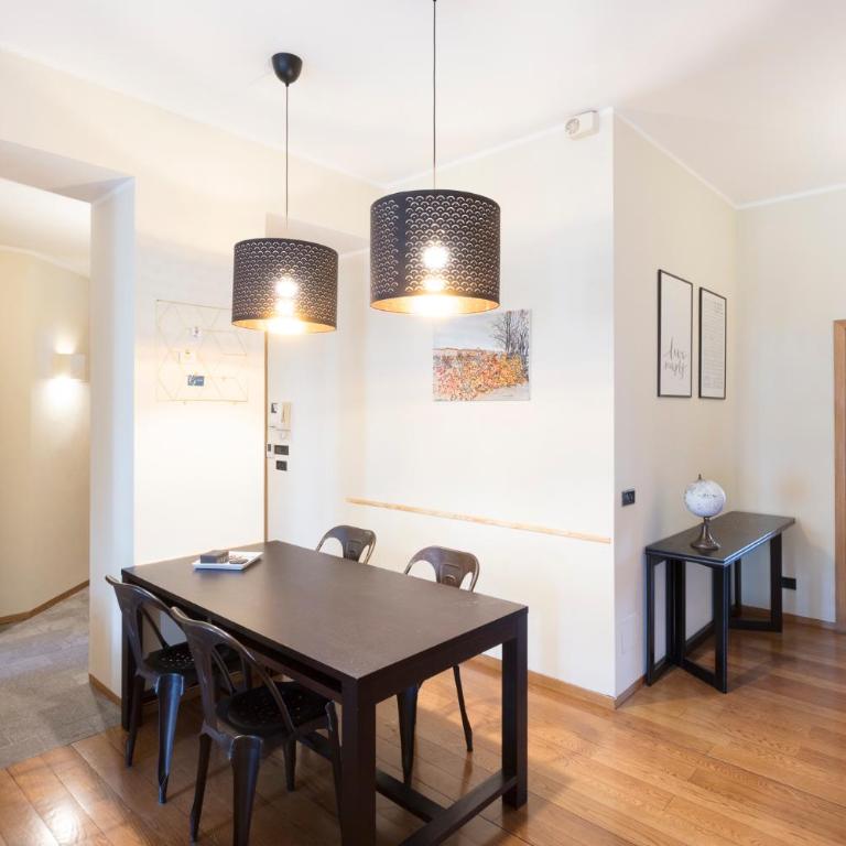 Casa delle colonne - big and elegant apt by Home a porter - Two-Bedroom Apartment - 9