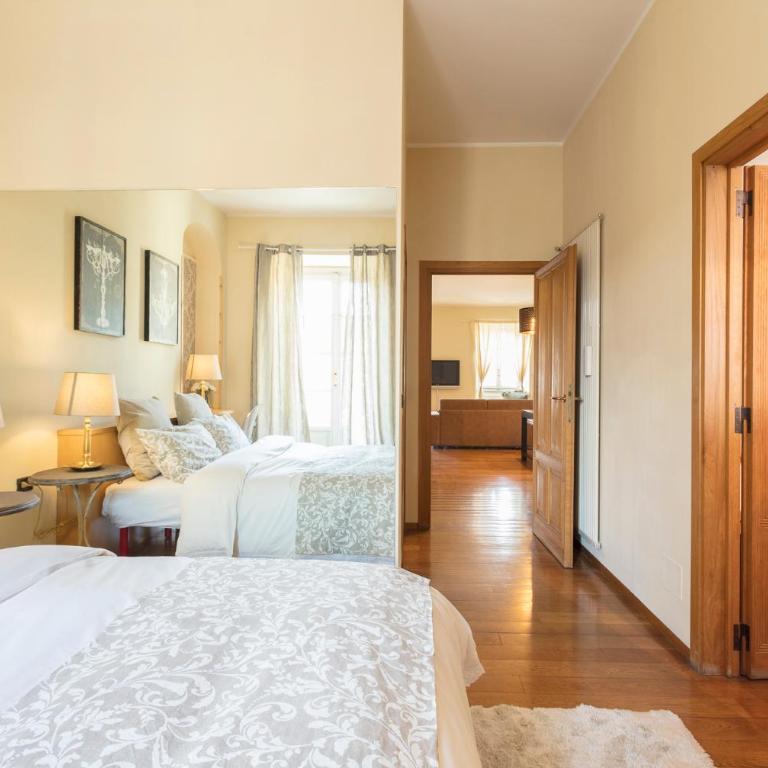 Casa delle colonne - big and elegant apt by Home a porter - Two-Bedroom Apartment - 22