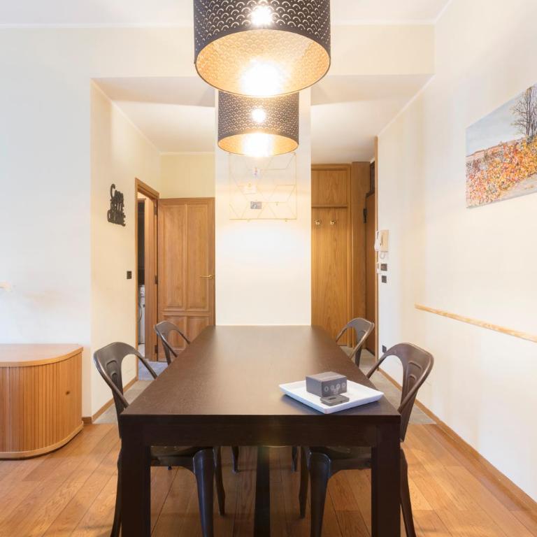 Casa delle colonne - big and elegant apt by Home a porter - Two-Bedroom Apartment - 8